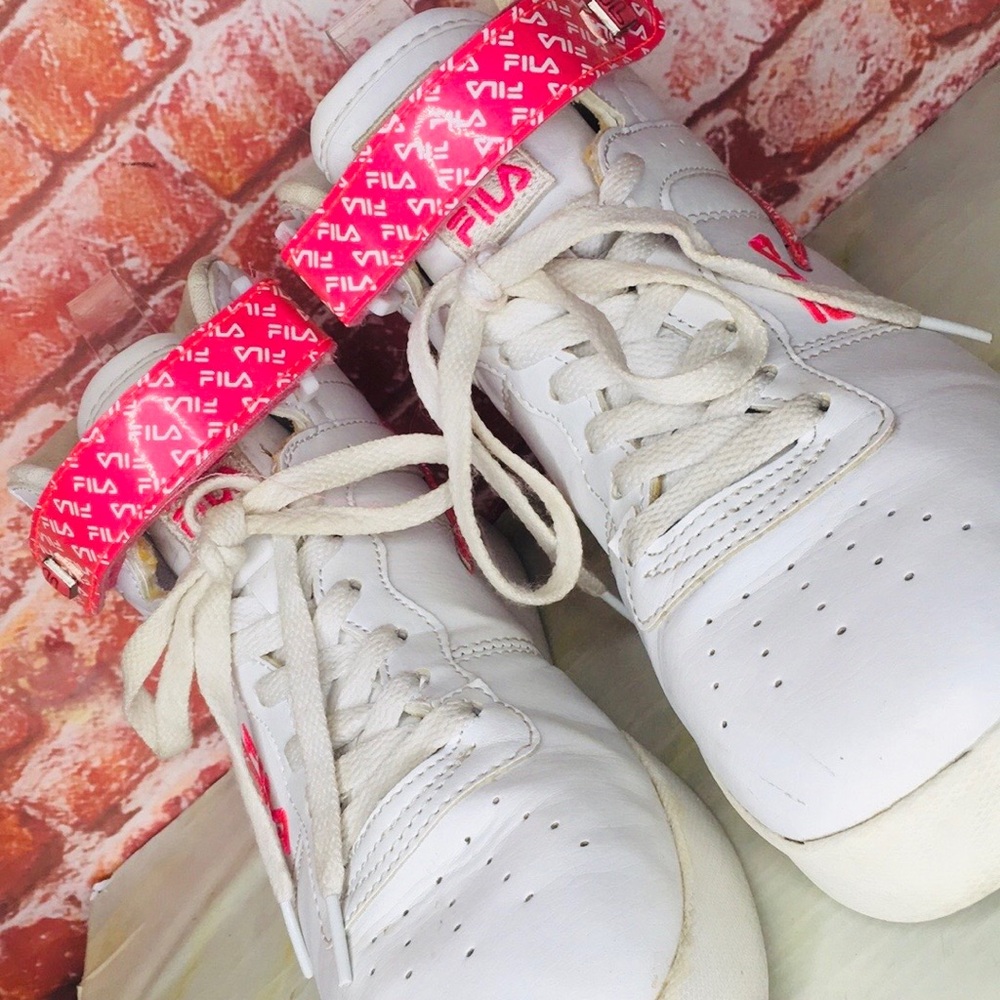 Vintage 90s Fila Vulc 13 Hot Pink and White High Top Retro Sneakers - Picture 3 of 12